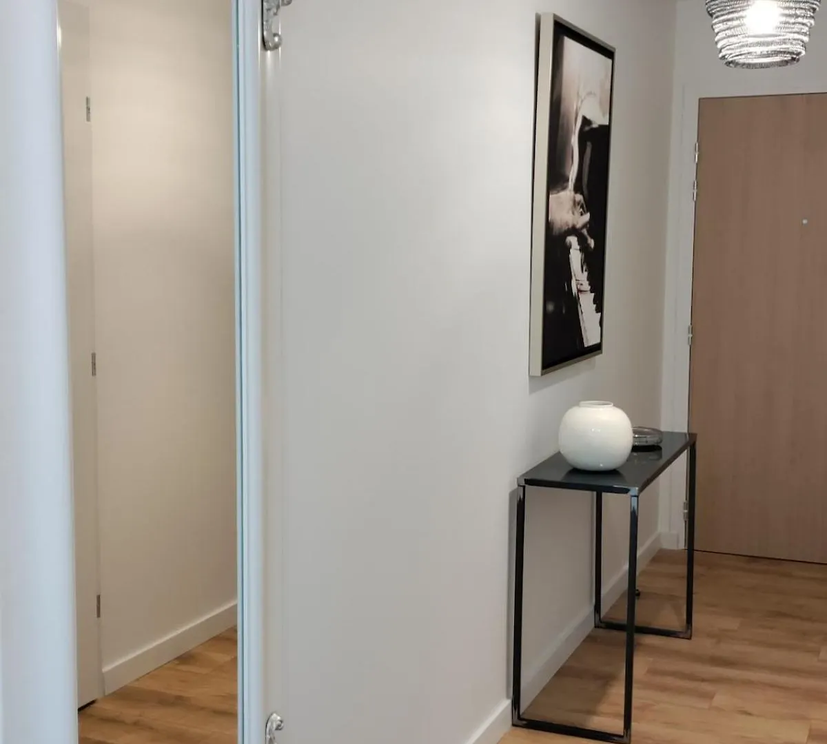 Evasion Chic Au Coeur De La Ville Et Proche Plage - Garage Prive - Deux Chambres Fouesnant 0*,  França