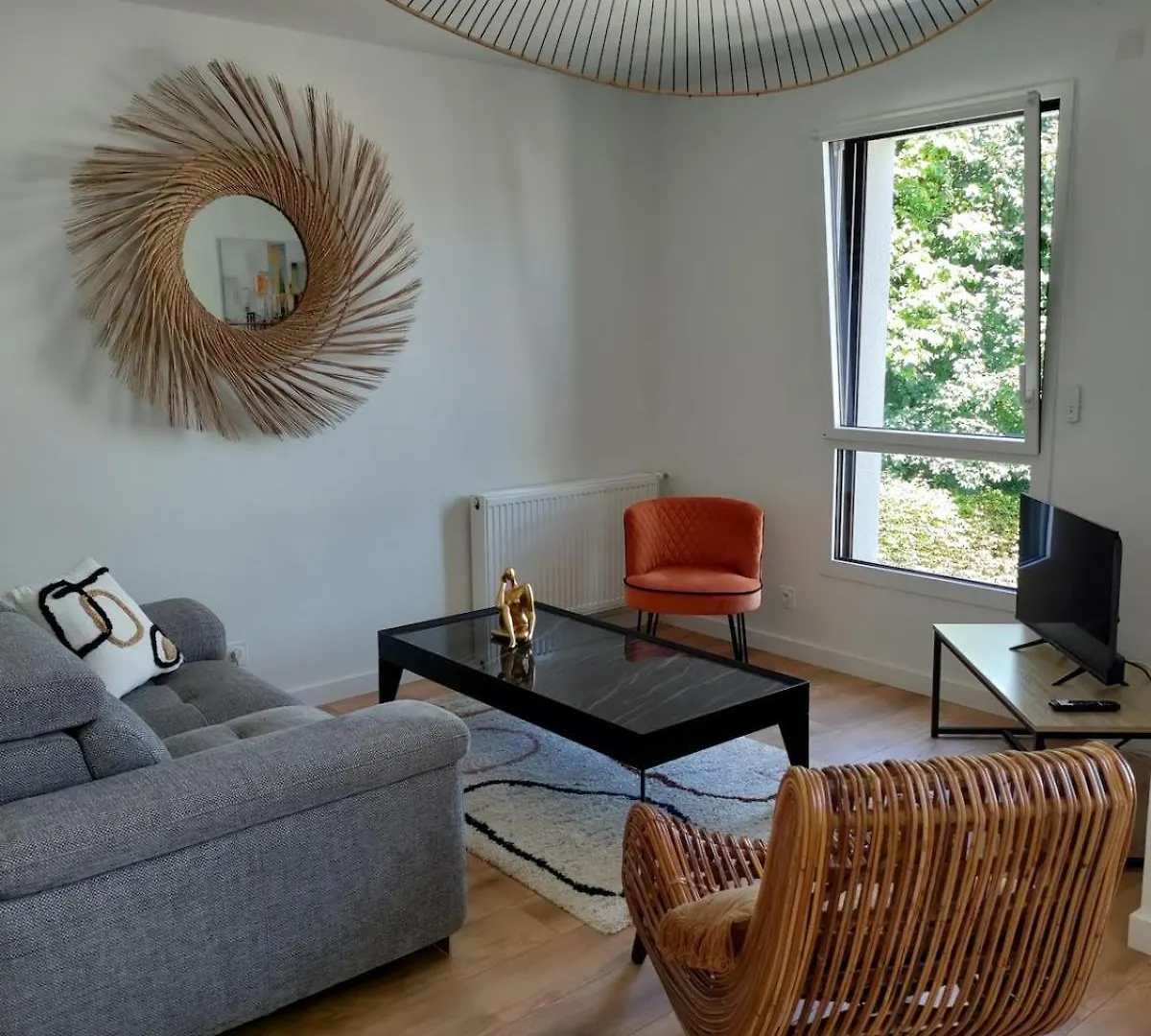 Apartamento Evasion Chic Au Coeur De La Ville Et Proche Plage - Garage Prive - Deux Chambres Fouesnant